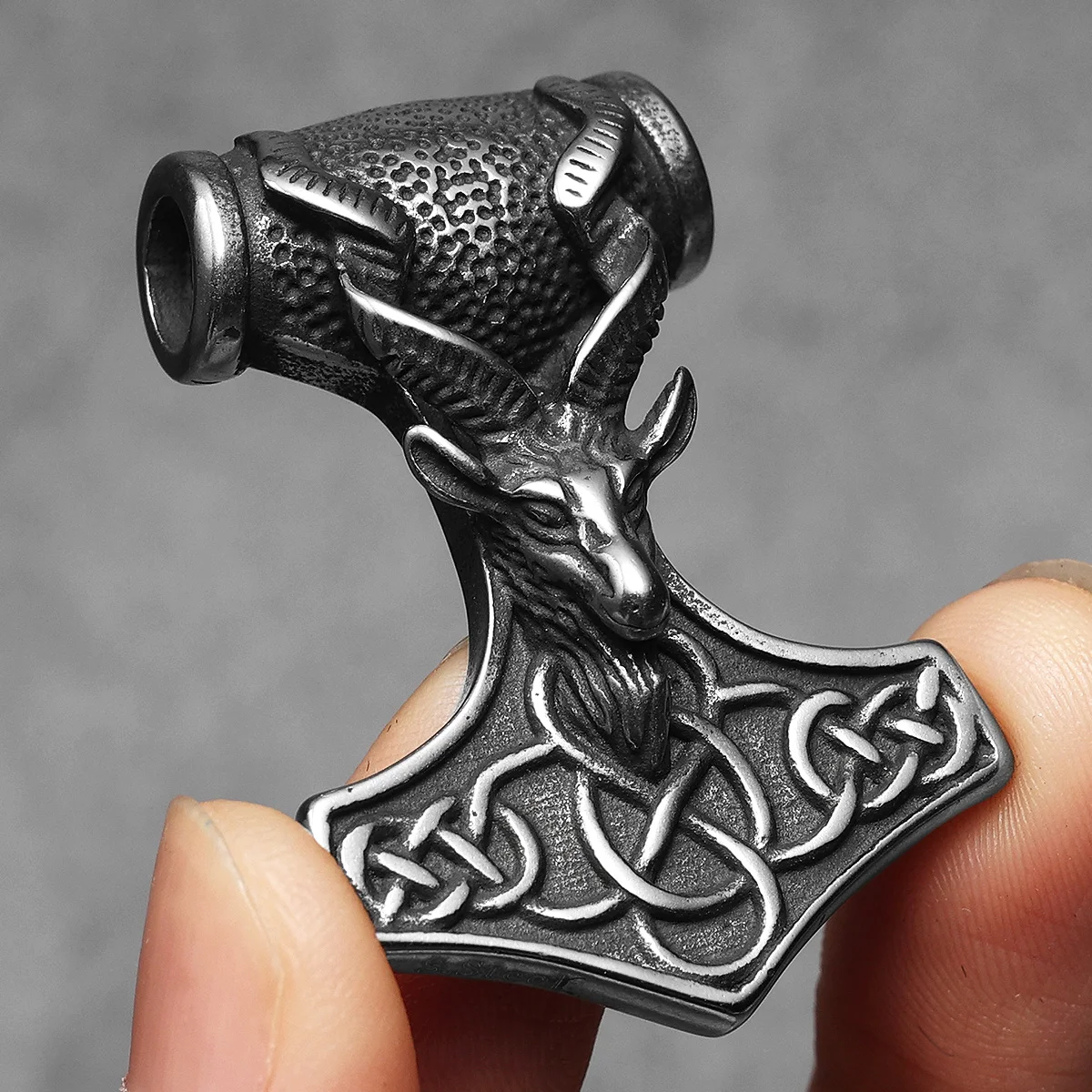 Sculpt Rings™ Thor’s Mount Tanngrisnir Pendant – 316L Stainless Steel Goat Head Viking Hammer Necklace