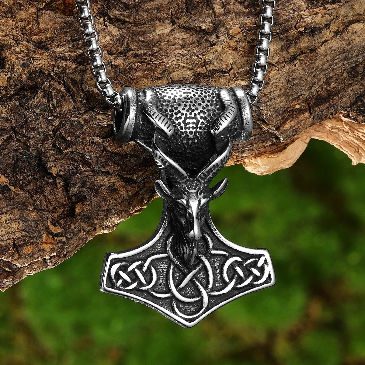 Sculpt Rings™ Thor’s Mount Tanngrisnir Pendant – 316L Stainless Steel Goat Head Viking Hammer Necklace