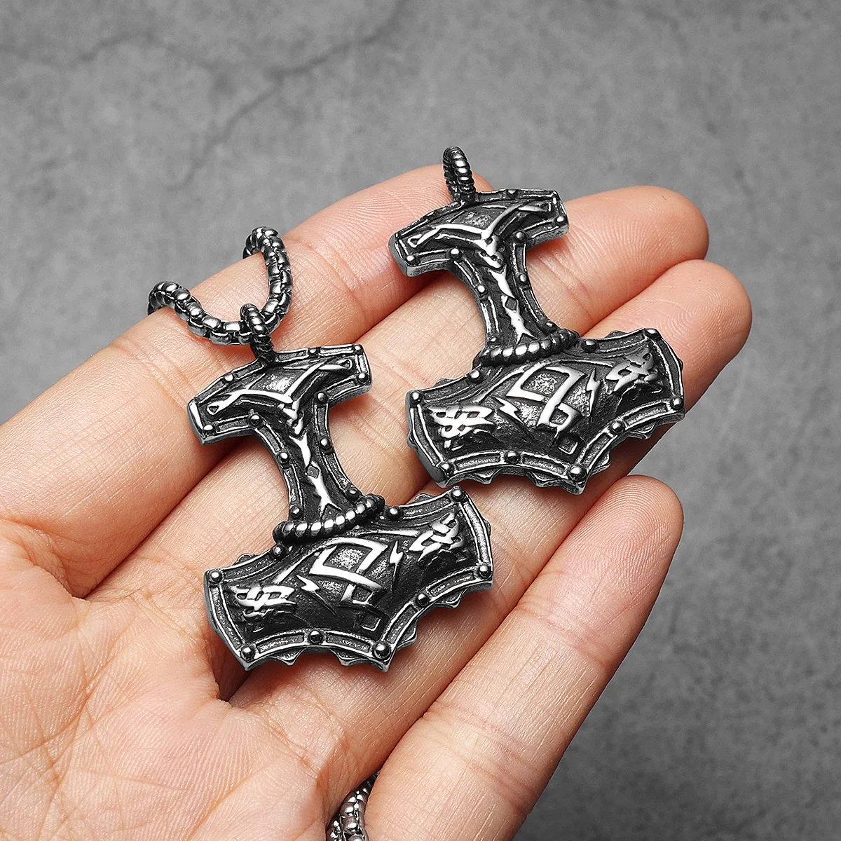 Sculpt Rings™ Retro Viking Thor's Hammer Pendant – 316L Stainless Steel Necklace