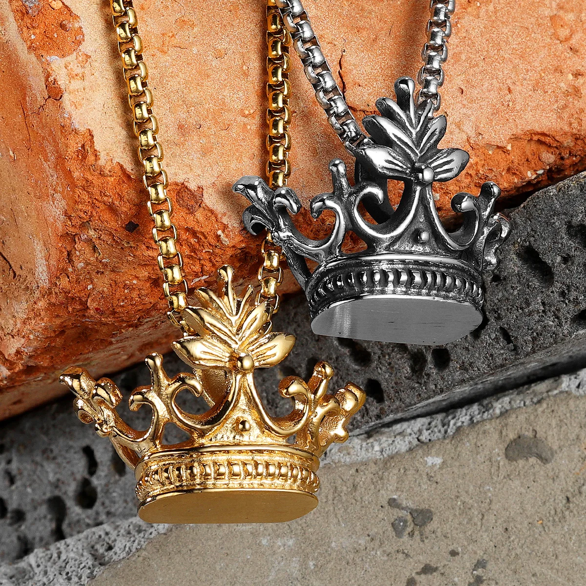Sculpt Rings™ Royal Crown Pendant Necklace – 316L Stainless Steel Hip Hop Jewelry for Men & Women