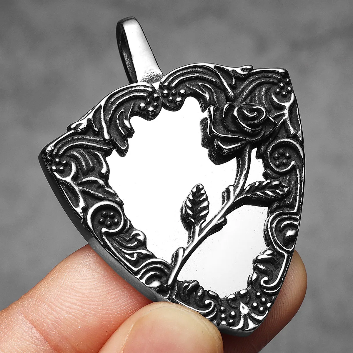 Sculpt Rings™ Rose Magic Mirror Pendant Necklace – 316L Stainless Steel Gothic Hip Hop Jewelry