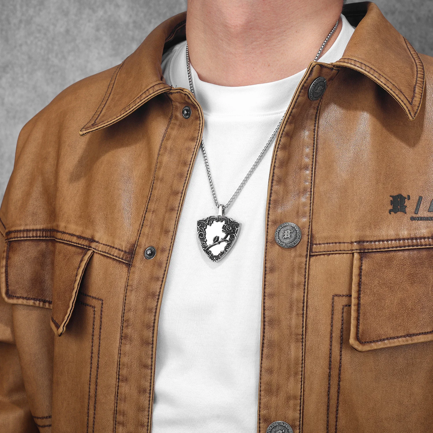 Sculpt Rings™ Rose Magic Mirror Pendant Necklace – 316L Stainless Steel Gothic Hip Hop Jewelry