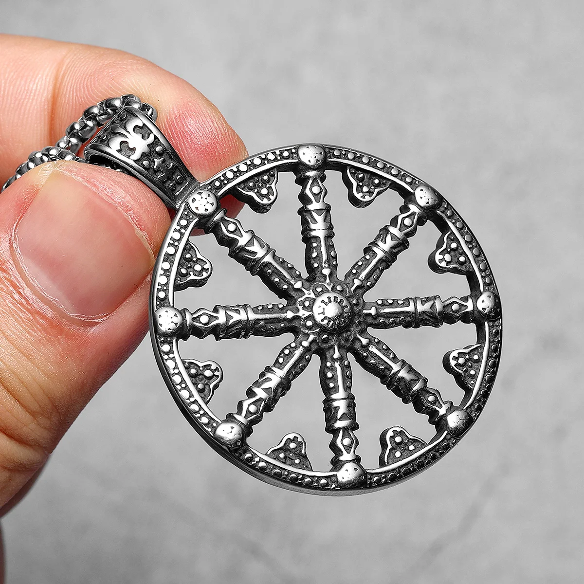 Sculpt Rings™ Viking Compass Pendant | Norse Stainless Steel Necklace