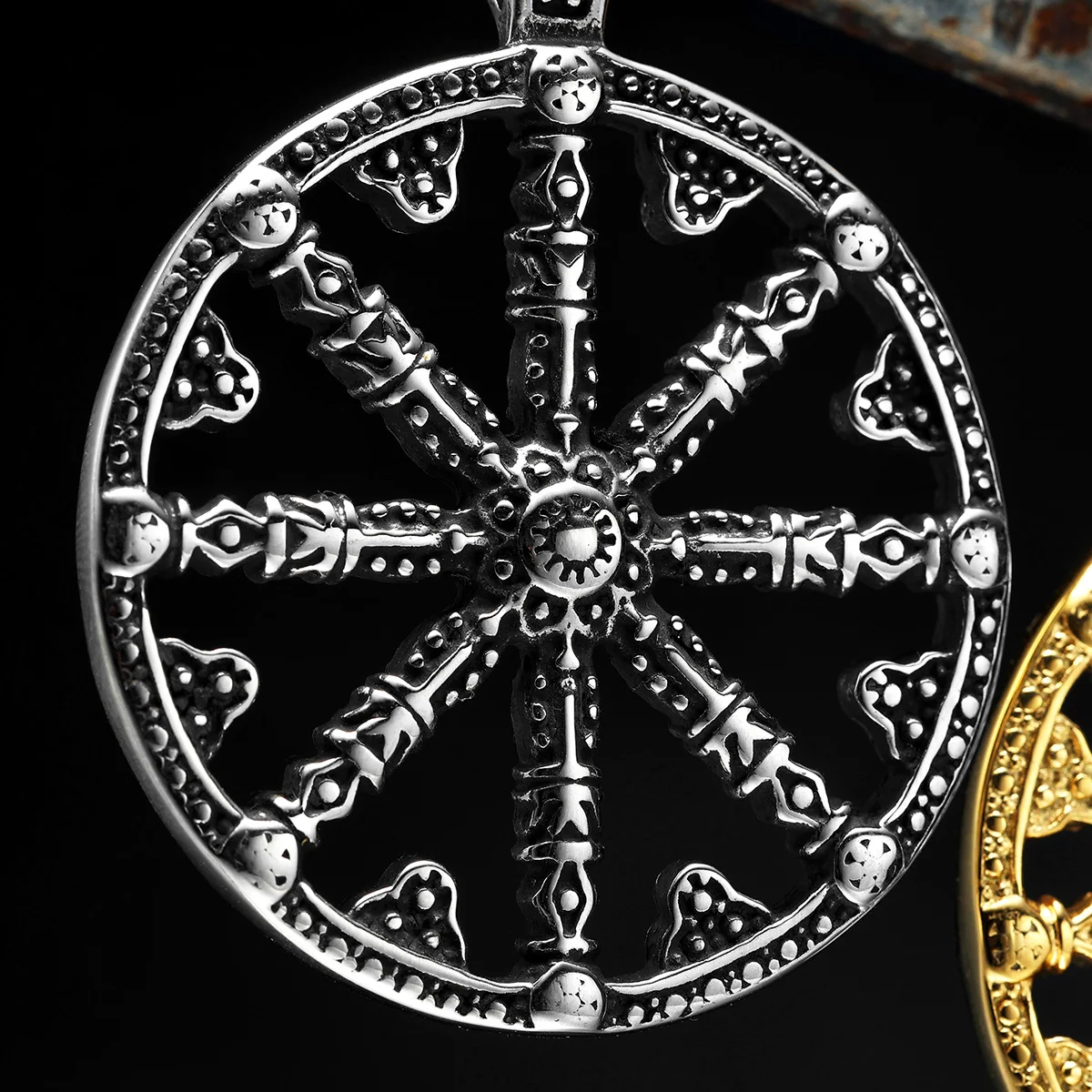Sculpt Rings™ Viking Compass Pendant | Norse Stainless Steel Necklace