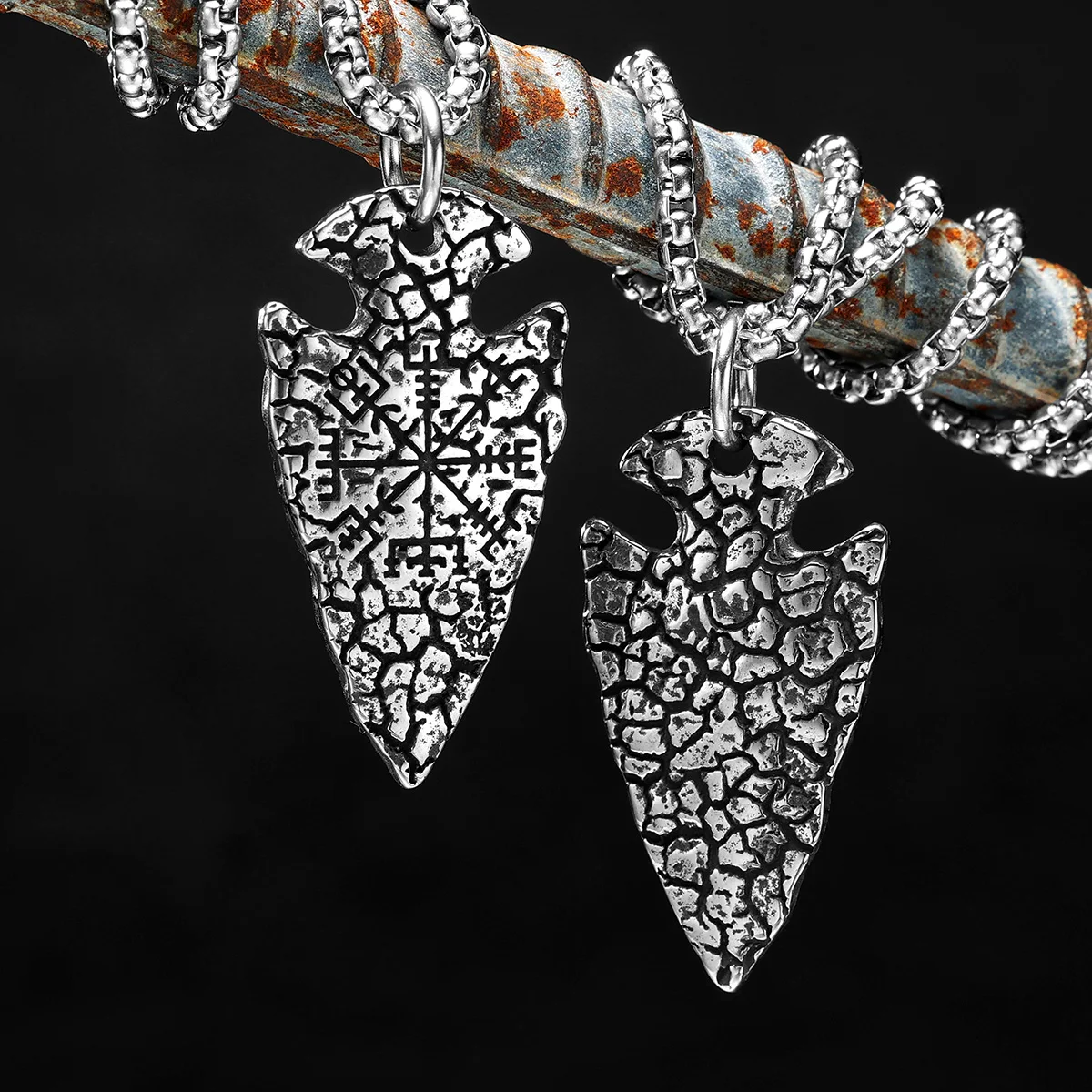 Sculpt Rings™ Viking Arrowhead Rune Pendant Necklace