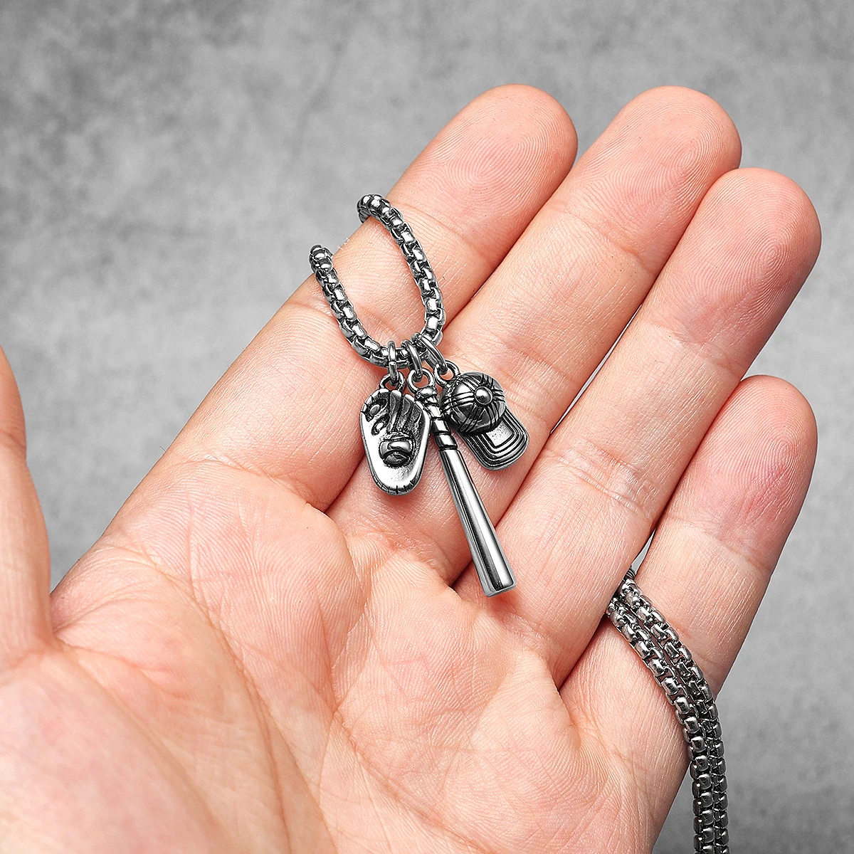 Sculpt Rings™ Baseball Family Pendant Necklace – Glove, Bat & Cap