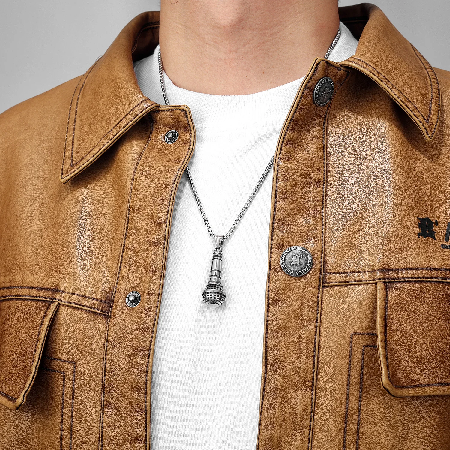 Sculpt Rings™ Microphone Pendant – Stainless Steel Necklace for Music Lovers