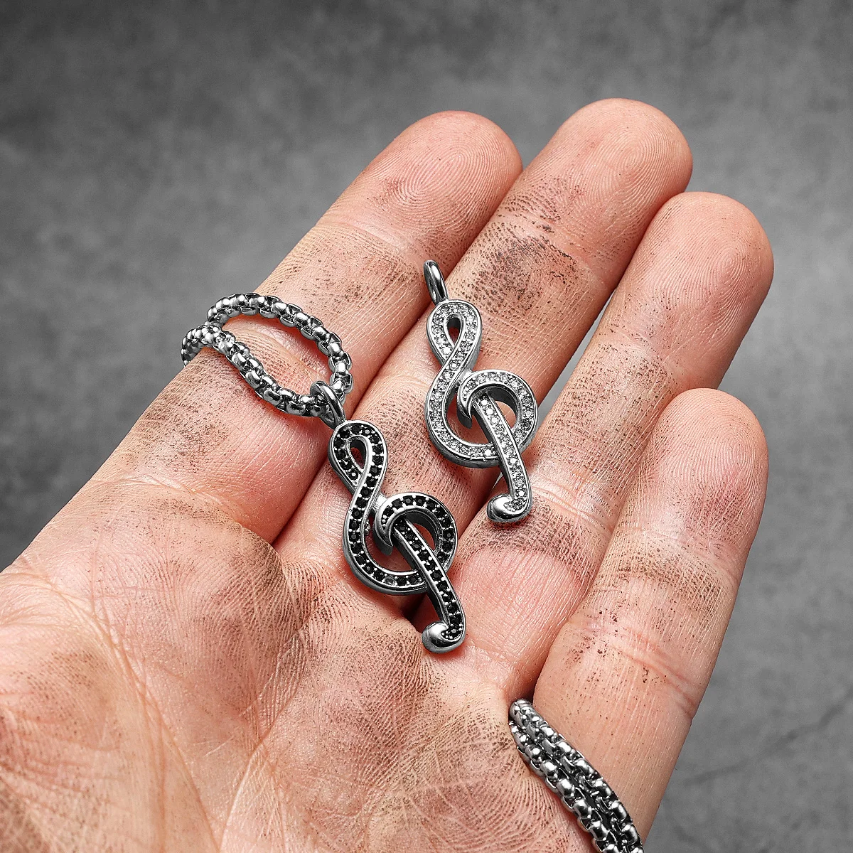 Sculpt Rings™ Musical Note Pendant – Stainless Steel Necklace with Gemstones