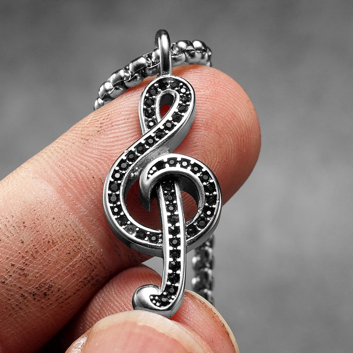 Sculpt Rings™ Musical Note Pendant – Stainless Steel Necklace with Gemstones