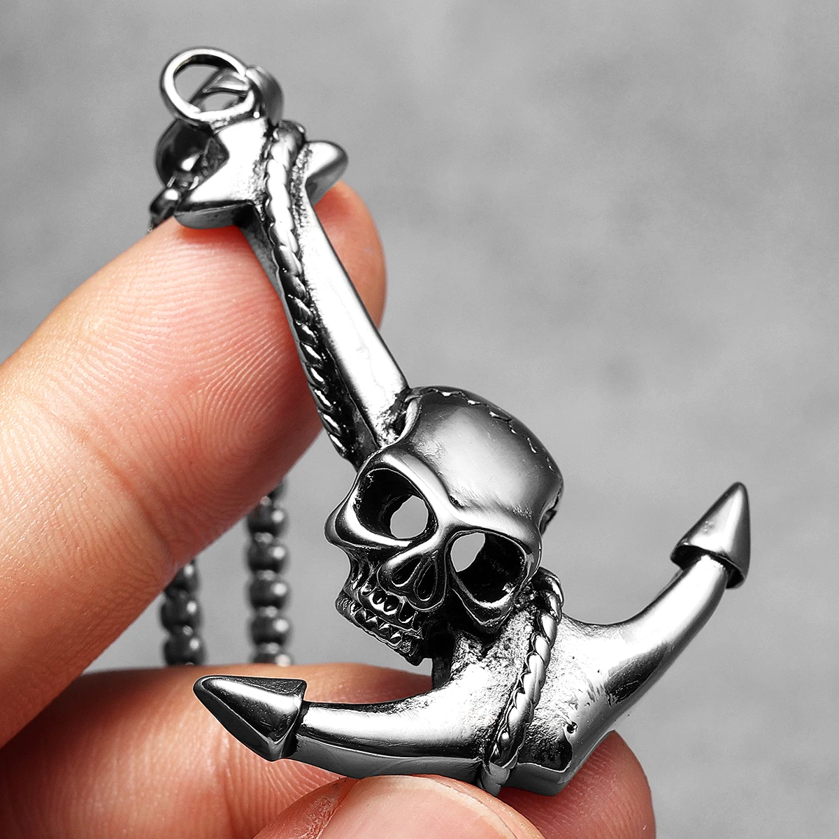 Sculpt Rings™ Skull Anchor Amulet Pendant – Bold Stainless Steel Necklace for Men