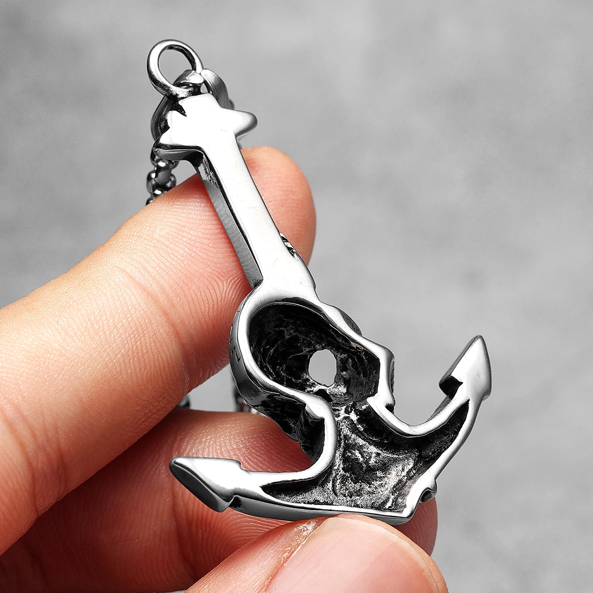 Sculpt Rings™ Skull Anchor Amulet Pendant – Bold Stainless Steel Necklace for Men